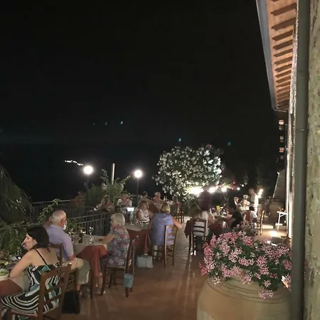 Rica Kır Evi Patti
