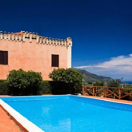 Casa di campagna Rica Patti